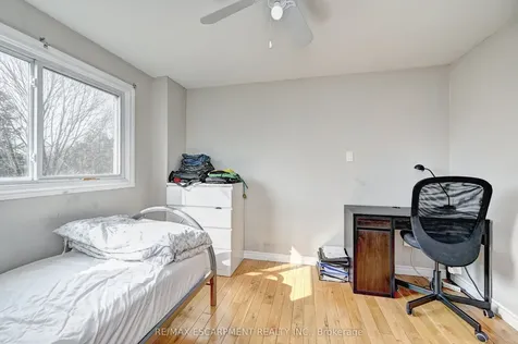 510 Kortright Road W Guelph ON N1G 3Z1