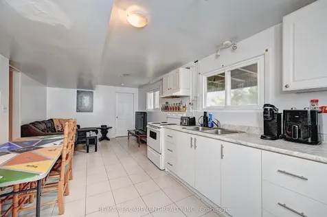 510 Kortright Road W Guelph ON N1G 3Z1