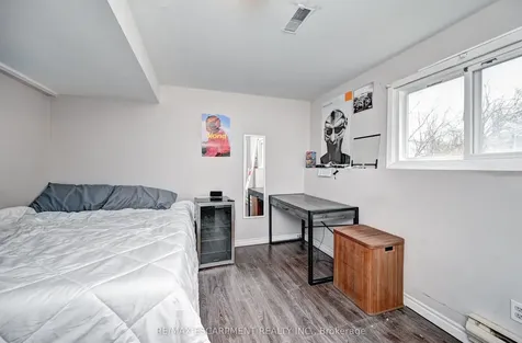 510 Kortright Road W Guelph ON N1G 3Z1
