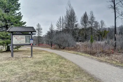 510 Kortright Road W Guelph ON N1G 3Z1