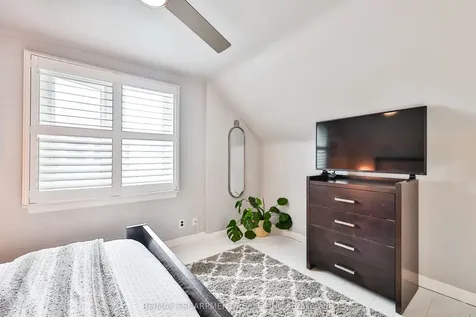 60 Galbraith Drive Hamilton ON L8G 1Z9