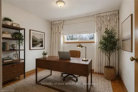 347 Hixon Road Hamilton ON L8K 2C8