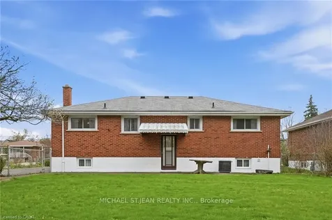 347 Hixon Road Hamilton ON L8K 2C8