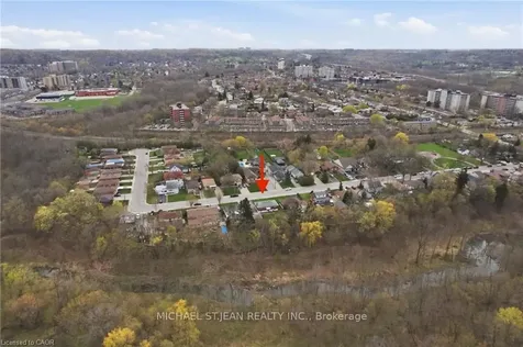 347 Hixon Road Hamilton ON L8K 2C8