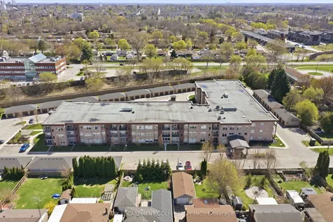 4644 Pettit Avenue Niagara Falls ON L2E 6L5