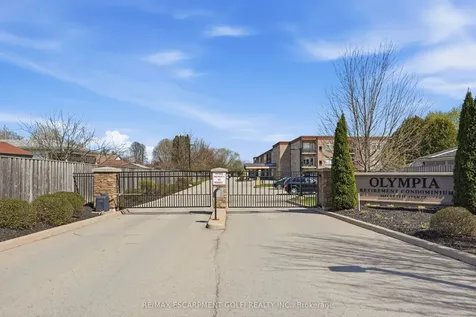 4644 Pettit Avenue Niagara Falls ON L2E 6L5