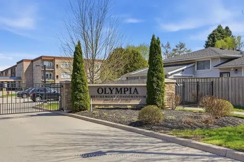 4644 Pettit Avenue Niagara Falls ON L2E 6L5