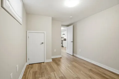 245 Dain Avenue Welland ON L3B 3E7