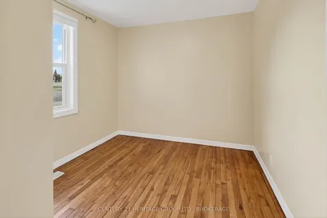 77 Portsmouth Avenue Kingston ON K7M 1V4