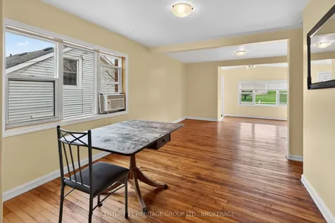 77 Portsmouth Avenue Kingston ON K7M 1V4
