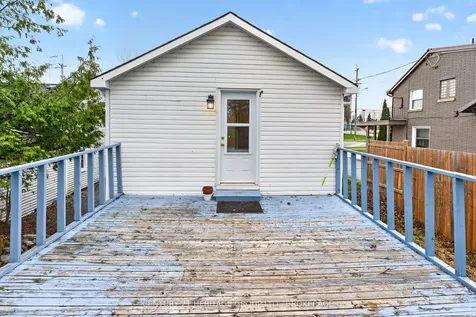 77 Portsmouth Avenue Kingston ON K7M 1V4