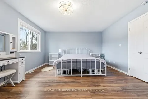 13 Vermont Meadows N/a Petawawa ON K8H 3N3