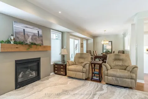28 Masters Crescent Georgian Bay ON L0K 1S0