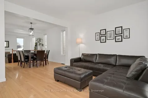 338 Kinghorn Crescent Kanata ON K2K 3R5