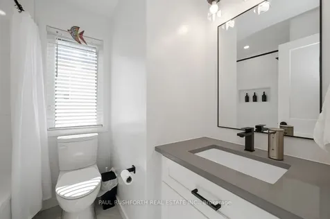 338 Kinghorn Crescent Kanata ON K2K 3R5