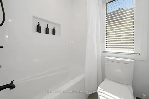 338 Kinghorn Crescent Kanata ON K2K 3R5