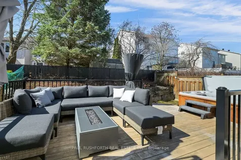 338 Kinghorn Crescent Kanata ON K2K 3R5