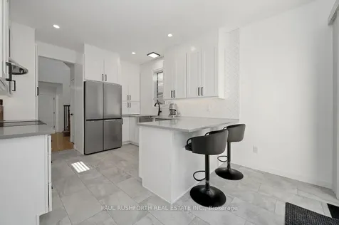 338 Kinghorn Crescent Kanata ON K2K 3R5