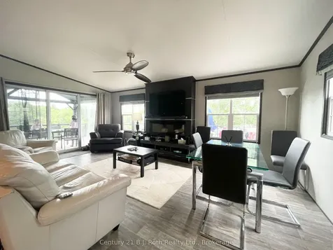 1336 South Morrison Lake Road Gravenhurst ON P0E 1G0