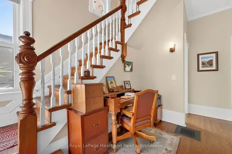 67 Elgin Avenue W Goderich ON N7A 2E1
