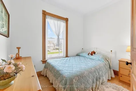 67 Elgin Avenue W Goderich ON N7A 2E1
