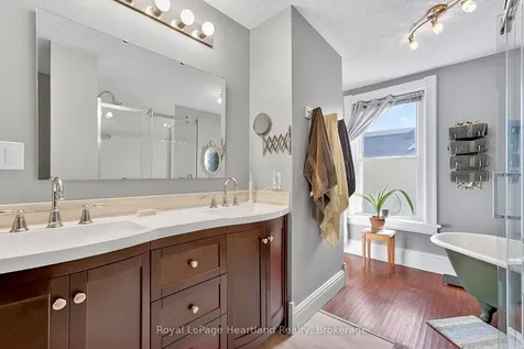 67 Elgin Avenue W Goderich ON N7A 2E1