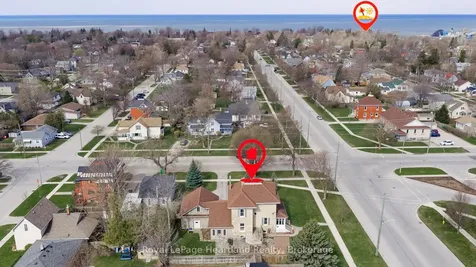 67 Elgin Avenue W Goderich ON N7A 2E1