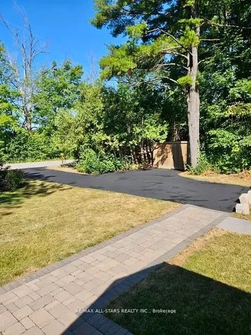 29 Stinsons Bay Road Kawartha Lakes ON K0M 1N0