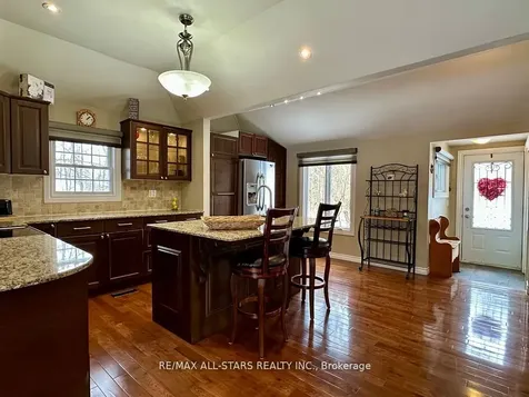 29 Stinsons Bay Road Kawartha Lakes ON K0M 1N0