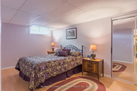 4 Bluewater Avenue Kawartha Lakes ON K9V 0K6
