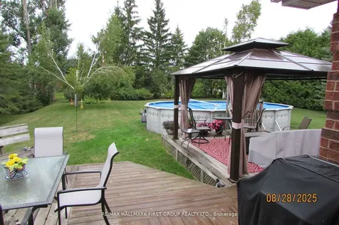 4 Bluewater Avenue Kawartha Lakes ON K9V 0K6