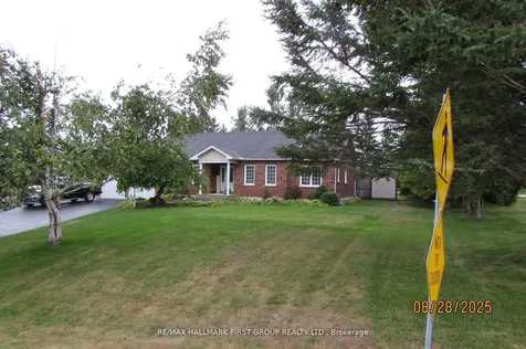 4 Bluewater Avenue Kawartha Lakes ON K9V 0K6