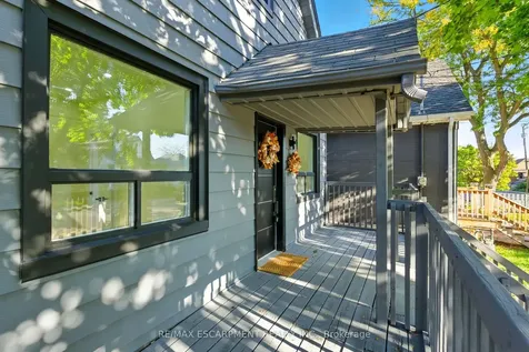 9 Alice Street Hamilton ON L8H 4R5