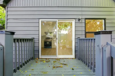 9 Alice Street Hamilton ON L8H 4R5