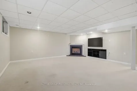 64 Willow Crescent Strathroy-caradoc ON N7G 4H1