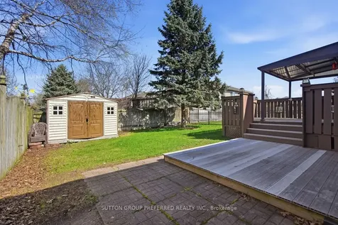 64 Willow Crescent Strathroy-caradoc ON N7G 4H1