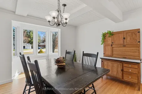 16 Highland Gate Boulevard Minden Hills ON K0M 2K0