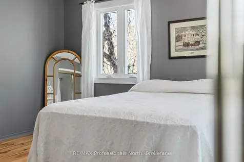 16 Highland Gate Boulevard Minden Hills ON K0M 2K0