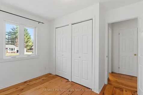 16 Highland Gate Boulevard Minden Hills ON K0M 2K0