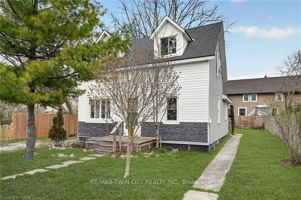 172 Fraser Street Port Colborne ON L3K 1E6
