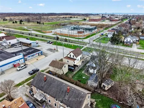 172 Fraser Street Port Colborne ON L3K 1E6