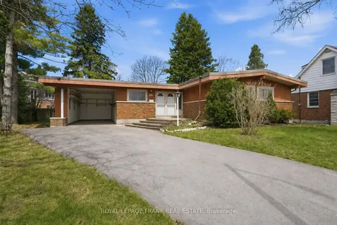 30 Maple Crescent Kawartha Lakes ON K9V 2R7