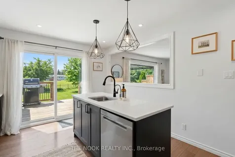 6 Sparrow Court Kawartha Lakes ON K0M 2C0