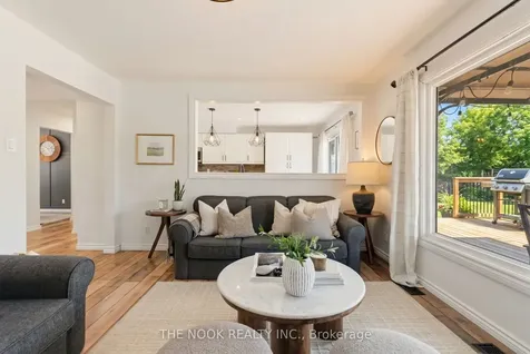 6 Sparrow Court Kawartha Lakes ON K0M 2C0