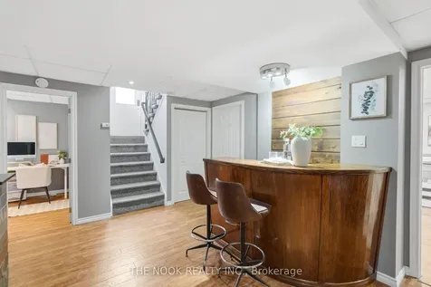6 Sparrow Court Kawartha Lakes ON K0M 2C0