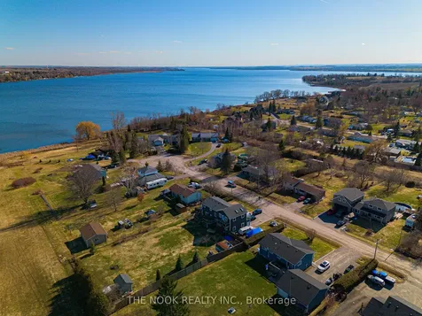 6 Sparrow Court Kawartha Lakes ON K0M 2C0
