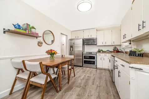 48 Knightswood Boulevard Guelph ON N1E 3W5