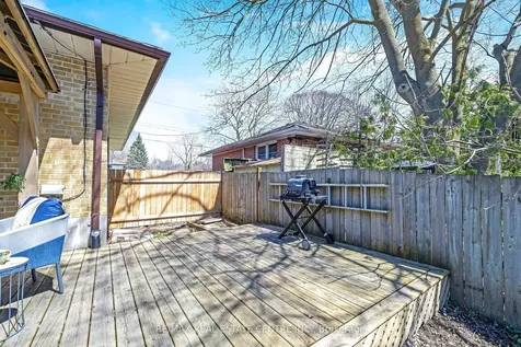 48 Knightswood Boulevard Guelph ON N1E 3W5