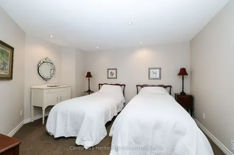 1439 Niagara Stone Road Niagara-on-the-lake ON L0S 1J0