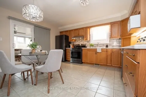 383 Wallace Drive Kawartha Lakes ON K9V 6K7